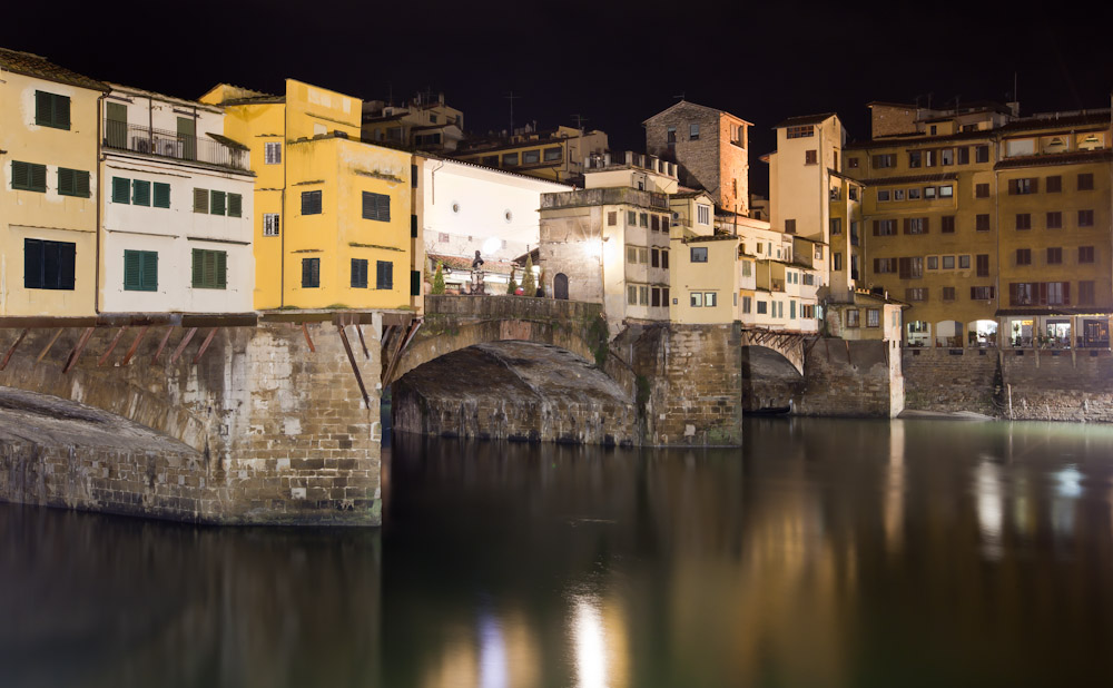 .   (Ponte Vecchio) 